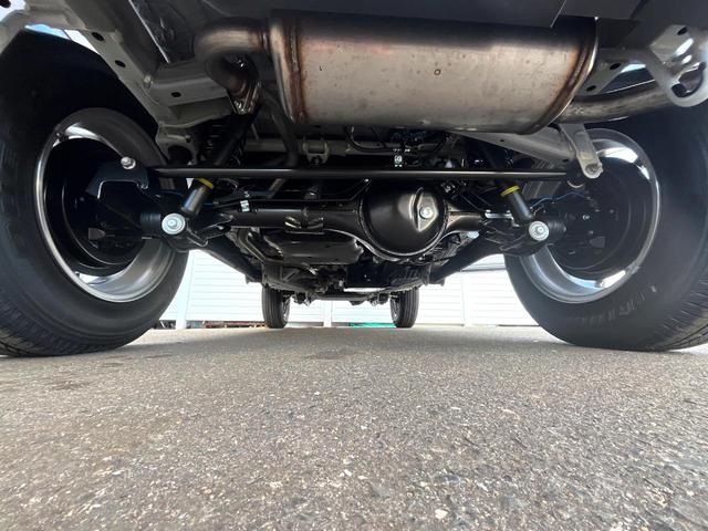 ジムニー ＸＣ　４ＷＤ　衝突被害軽減システム　レーダークルーズ　禁煙車　スマートキー　ＬＥＤヘッド　純正１６インチアルミ　車線逸脱警報　オートライト　オートエアコン（19枚目）