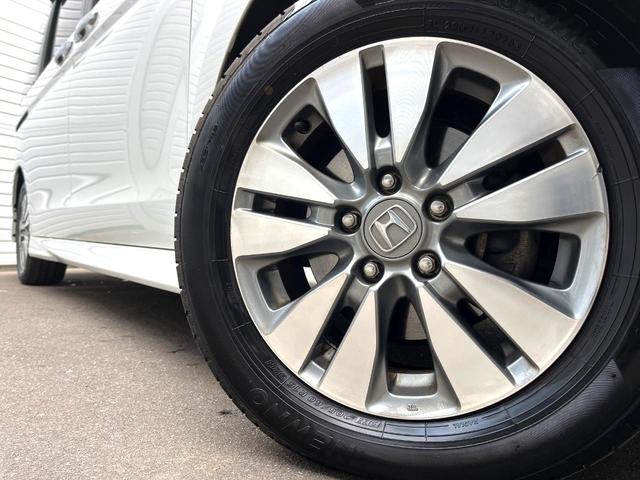 ステップワゴンスパーダ Z 両側電動ドア SDナビ バックカメラ スマートキー HIDヘッド ETC クルコン 純正16インチアルミ オートライト オートエアコン Bluetooth CD DVD再生 フルセグ(13枚目)