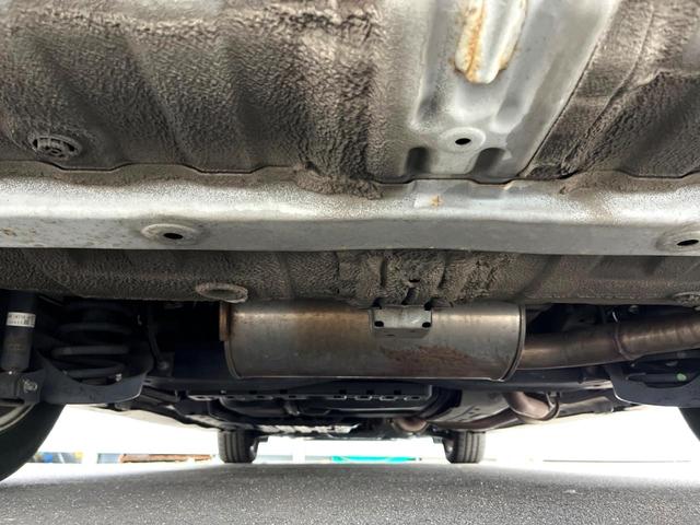 ステップワゴンスパーダ Z 両側電動ドア SDナビ バックカメラ スマートキー HIDヘッド ETC クルコン 純正16インチアルミ オートライト オートエアコン Bluetooth CD DVD再生 フルセグ(19枚目)