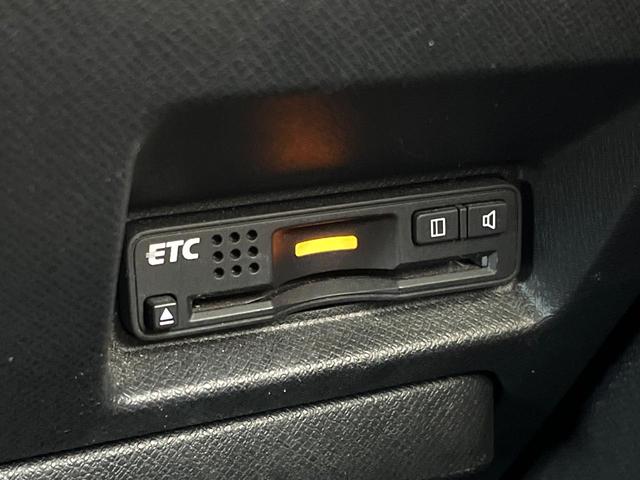 ステップワゴンスパーダ Z 両側電動ドア SDナビ バックカメラ スマートキー HIDヘッド ETC クルコン 純正16インチアルミ オートライト オートエアコン Bluetooth CD DVD再生 フルセグ(26枚目)