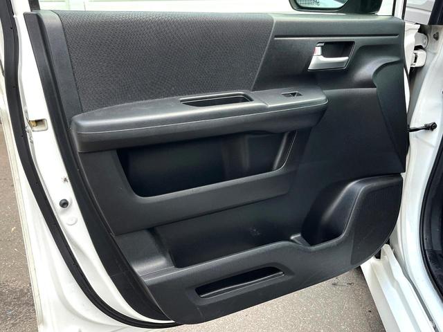 ステップワゴンスパーダ Z 両側電動ドア SDナビ バックカメラ スマートキー HIDヘッド ETC クルコン 純正16インチアルミ オートライト オートエアコン Bluetooth CD DVD再生 フルセグ(49枚目)