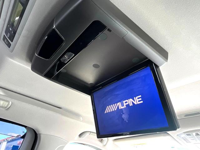 アルファード 240S タイプゴールドII サンルーフ エアロ 両側電動ドア 後席モニター バックカメラ 電動リアゲート ハーフレザーシート コーナーセンサー スマートキー HIDヘッド ビルトインETC 純正18インチアルミ オートライト(5枚目)