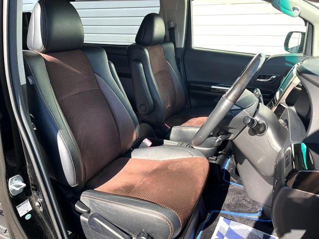 アルファード 240S タイプゴールドII サンルーフ エアロ 両側電動ドア 後席モニター バックカメラ 電動リアゲート ハーフレザーシート コーナーセンサー スマートキー HIDヘッド ビルトインETC 純正18インチアルミ オートライト(8枚目)