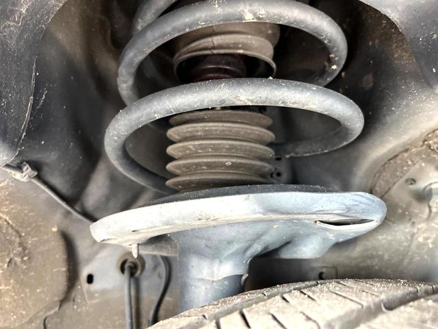 アルファード 240S タイプゴールドII サンルーフ エアロ 両側電動ドア 後席モニター バックカメラ 電動リアゲート ハーフレザーシート コーナーセンサー スマートキー HIDヘッド ビルトインETC 純正18インチアルミ オートライト(20枚目)