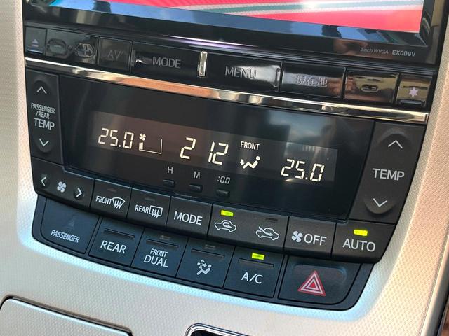 アルファード 240S タイプゴールドII サンルーフ エアロ 両側電動ドア 後席モニター バックカメラ 電動リアゲート ハーフレザーシート コーナーセンサー スマートキー HIDヘッド ビルトインETC 純正18インチアルミ オートライト(30枚目)