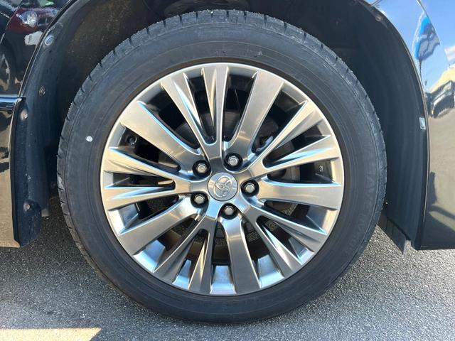 アルファード 240S タイプゴールドII サンルーフ エアロ 両側電動ドア 後席モニター バックカメラ 電動リアゲート ハーフレザーシート コーナーセンサー スマートキー HIDヘッド ビルトインETC 純正18インチアルミ オートライト(47枚目)