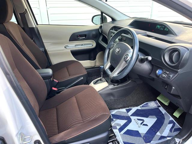 アクア G スマートキー オートライト オートエアコン CD(29枚目)