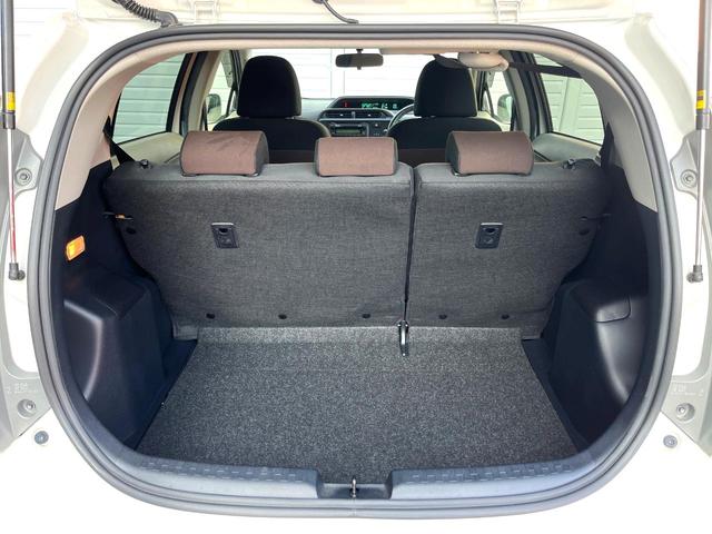 アクア G スマートキー オートライト オートエアコン CD(35枚目)