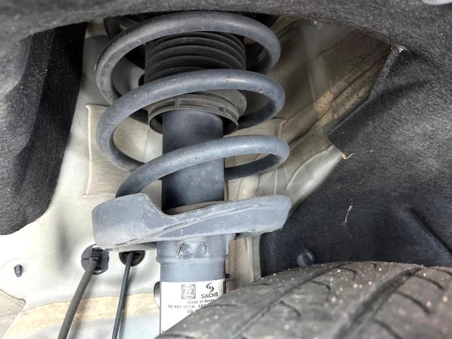 ヴェゼル ハイブリッドX SDナビ バックカメラ スマートキー LEDヘッド ETC クルコン 純正17インチアルミ オートライト オートエアコン Bluetooth CD DVD再生 地デジ パドルシフト(20枚目)