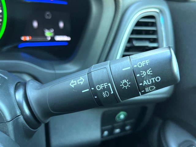 ヴェゼル ハイブリッドX SDナビ バックカメラ スマートキー LEDヘッド ETC クルコン 純正17インチアルミ オートライト オートエアコン Bluetooth CD DVD再生 地デジ パドルシフト(31枚目)