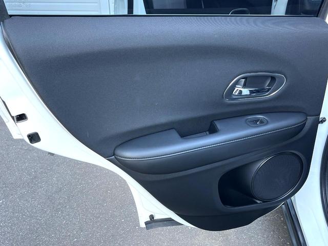 ヴェゼル ハイブリッドX SDナビ バックカメラ スマートキー LEDヘッド ETC クルコン 純正17インチアルミ オートライト オートエアコン Bluetooth CD DVD再生 地デジ パドルシフト(45枚目)