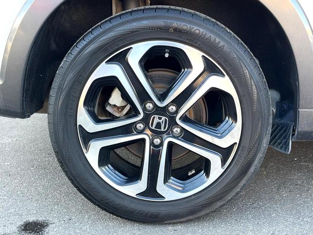 ヴェゼル ハイブリッドX SDナビ バックカメラ スマートキー LEDヘッド ETC クルコン 純正17インチアルミ オートライト オートエアコン Bluetooth CD DVD再生 地デジ パドルシフト(53枚目)