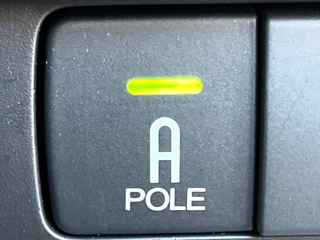 フリードハイブリッド ジャストセレクション　両側電動ドア　純正ＳＤナビ　バックカメラ　禁煙車　スマートキー　ＨＩＤヘッド　ＥＴＣ　クルコン　オートライト　オートエアコン　ＣＤ　ＤＶＤ再生　地デジ（28枚目）