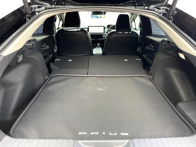 プリウス Z フルエアロ 全周囲カメラ 100V電源 衝突被害軽減システム 電動リアゲート レザー調シート パワーシート ドラレコ コーナーセンサー スマートキー LEDヘッド ナビ連動ETC 純正19インチアルミ(10枚目)