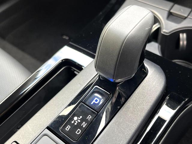 プリウス Z フルエアロ 全周囲カメラ 100V電源 衝突被害軽減システム 電動リアゲート レザー調シート パワーシート ドラレコ コーナーセンサー スマートキー LEDヘッド ナビ連動ETC 純正19インチアルミ(23枚目)