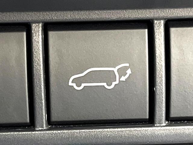 プリウス Z フルエアロ 全周囲カメラ 100V電源 衝突被害軽減システム 電動リアゲート レザー調シート パワーシート ドラレコ コーナーセンサー スマートキー LEDヘッド ナビ連動ETC 純正19インチアルミ(30枚目)