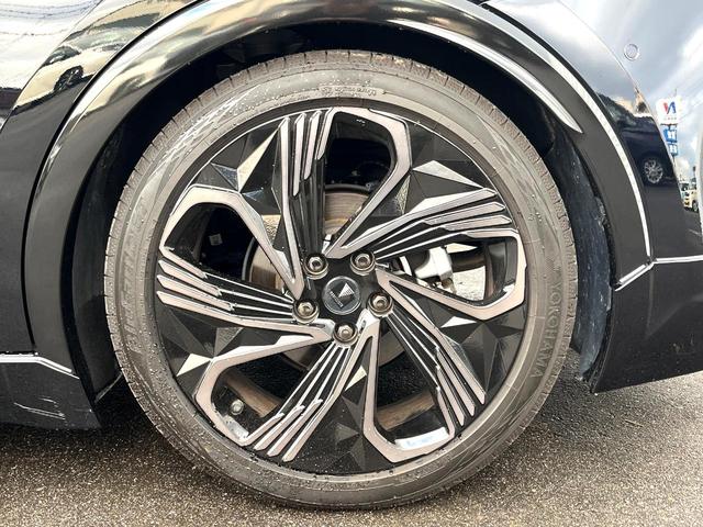 プリウス Z フルエアロ 全周囲カメラ 100V電源 衝突被害軽減システム 電動リアゲート レザー調シート パワーシート ドラレコ コーナーセンサー スマートキー LEDヘッド ナビ連動ETC 純正19インチアルミ(60枚目)