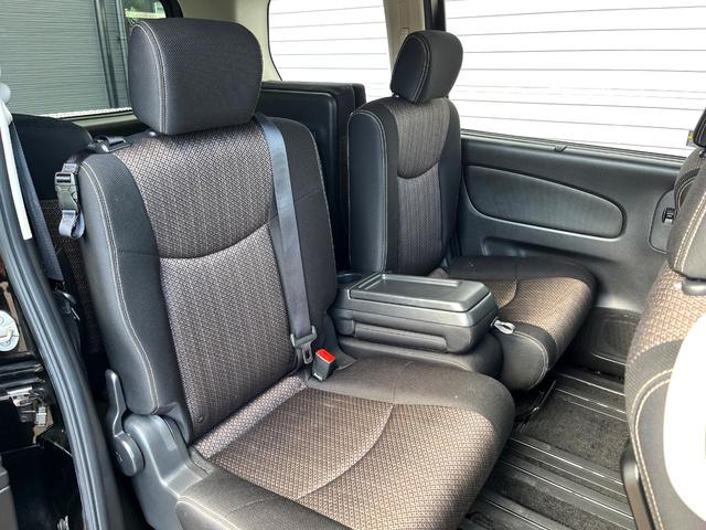 セレナ ハイウェイスター　Ｖセレクション＋セーフティ　ＳＨＶ　両側電動ドア　純正ＳＤナビ　後席モニター　バックカメラ　衝突被害軽減システム　ドラレコ　スマートキー　ＬＥＤヘッド　ビルトインＥＴＣ　クルコン　純正１６インチアルミ　車線逸脱警報　オートライト（8枚目）