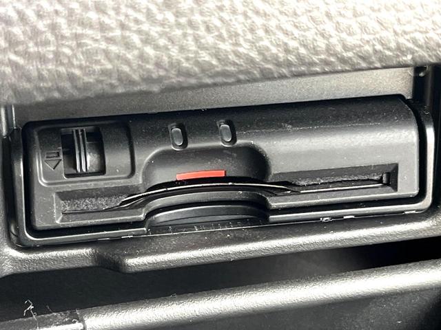 セレナ ハイウェイスター　Ｖセレクション＋セーフティ　ＳＨＶ　両側電動ドア　純正ＳＤナビ　後席モニター　バックカメラ　衝突被害軽減システム　ドラレコ　スマートキー　ＬＥＤヘッド　ビルトインＥＴＣ　クルコン　純正１６インチアルミ　車線逸脱警報　オートライト（28枚目）