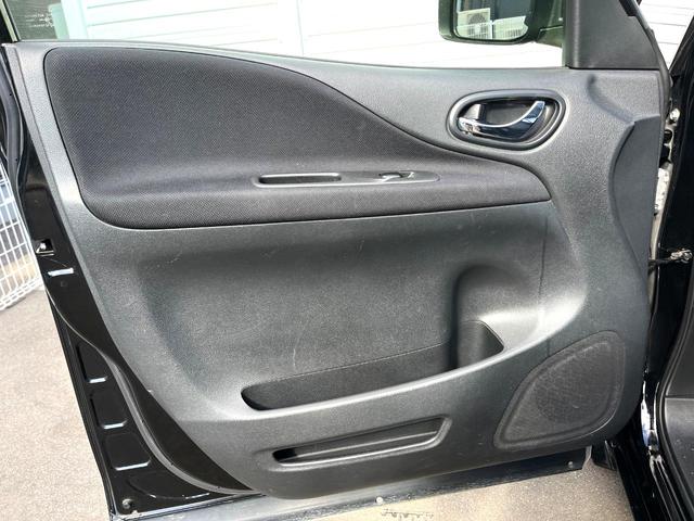 セレナ ハイウェイスター　Ｖセレクション＋セーフティ　ＳＨＶ　両側電動ドア　純正ＳＤナビ　後席モニター　バックカメラ　衝突被害軽減システム　ドラレコ　スマートキー　ＬＥＤヘッド　ビルトインＥＴＣ　クルコン　純正１６インチアルミ　車線逸脱警報　オートライト（48枚目）