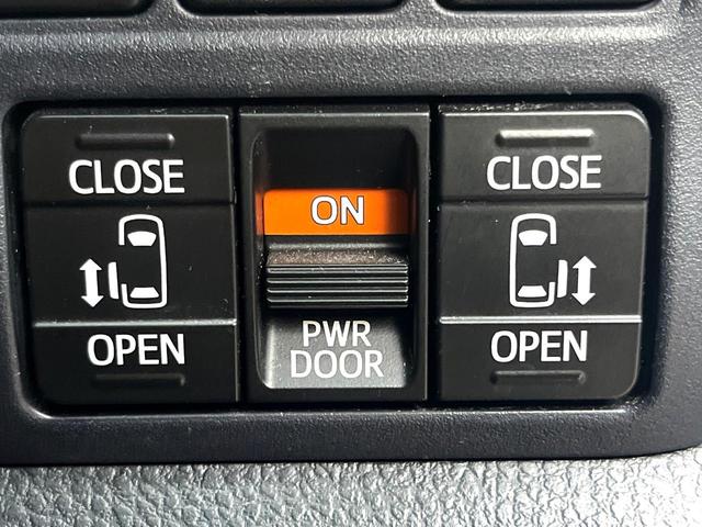 ヴォクシー ＺＳ　煌ＩＩ　両側電動ドア　純正ＳＤナビ　バックカメラ　衝突被害軽減システム　コーナーセンサー　スマートキー　ＬＥＤヘッド　ＥＴＣ　純正１６インチアルミ　オートライト　デュアルエアコン　Ｂｌｕｅｔｏｏｔｈ　ＣＤ（6枚目）