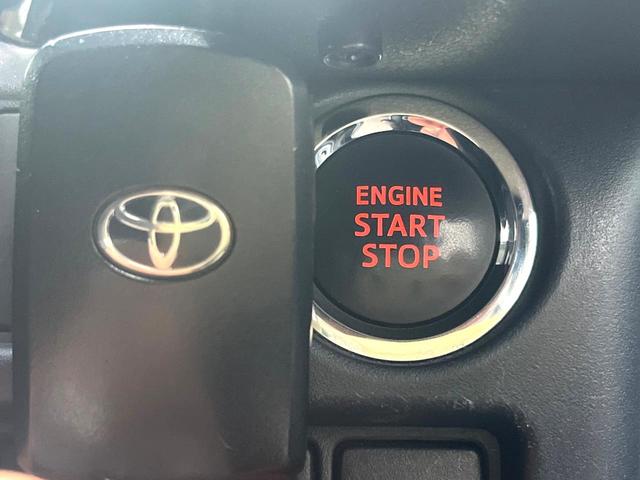 ヴォクシー ＺＳ　煌ＩＩ　両側電動ドア　純正ＳＤナビ　バックカメラ　衝突被害軽減システム　コーナーセンサー　スマートキー　ＬＥＤヘッド　ＥＴＣ　純正１６インチアルミ　オートライト　デュアルエアコン　Ｂｌｕｅｔｏｏｔｈ　ＣＤ（7枚目）