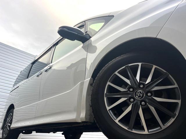 ヴォクシー ＺＳ　煌ＩＩ　両側電動ドア　純正ＳＤナビ　バックカメラ　衝突被害軽減システム　コーナーセンサー　スマートキー　ＬＥＤヘッド　ＥＴＣ　純正１６インチアルミ　オートライト　デュアルエアコン　Ｂｌｕｅｔｏｏｔｈ　ＣＤ（13枚目）