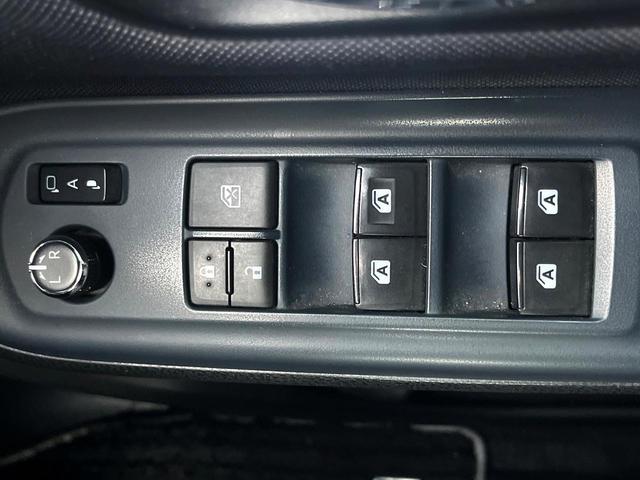 ヴォクシー ＺＳ　煌ＩＩ　両側電動ドア　純正ＳＤナビ　バックカメラ　衝突被害軽減システム　コーナーセンサー　スマートキー　ＬＥＤヘッド　ＥＴＣ　純正１６インチアルミ　オートライト　デュアルエアコン　Ｂｌｕｅｔｏｏｔｈ　ＣＤ（35枚目）