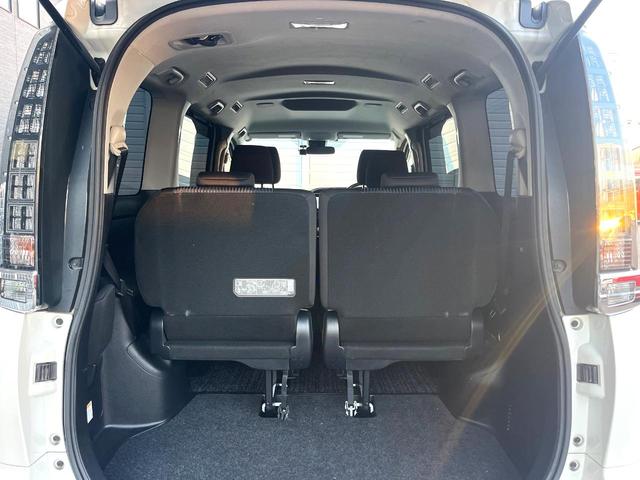 ヴォクシー ＺＳ　煌ＩＩ　両側電動ドア　純正ＳＤナビ　バックカメラ　衝突被害軽減システム　コーナーセンサー　スマートキー　ＬＥＤヘッド　ＥＴＣ　純正１６インチアルミ　オートライト　デュアルエアコン　Ｂｌｕｅｔｏｏｔｈ　ＣＤ（47枚目）