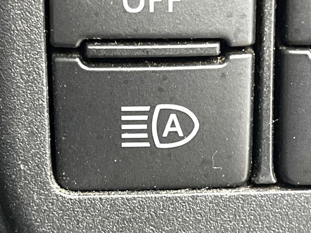 ハイゼットカーゴ クルーズターボＳＡＩＩＩ　４ＷＤ　ＭＴ車　衝突被害軽減システム　ＬＥＤヘッドライト　オートライト　ＣＤ　ＬＥＤフォグ　オートハイビーム　横滑り防止装置　純正アルミホイール　アイドリングストップ　電動格納ミラー（25枚目）