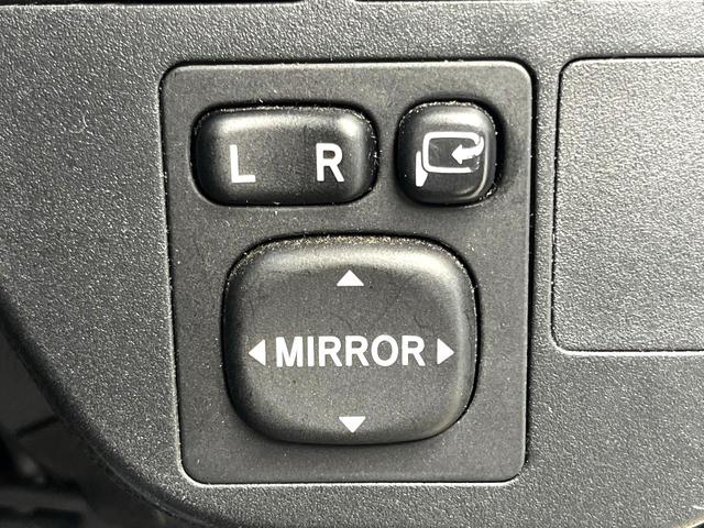 ハイゼットカーゴ クルーズターボＳＡＩＩＩ　４ＷＤ　ＭＴ車　衝突被害軽減システム　ＬＥＤヘッドライト　オートライト　ＣＤ　ＬＥＤフォグ　オートハイビーム　横滑り防止装置　純正アルミホイール　アイドリングストップ　電動格納ミラー（28枚目）