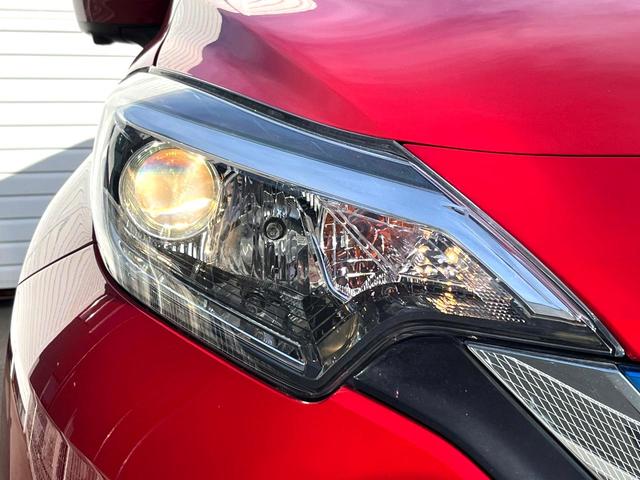 ノート ｅ－パワー　Ｘ　全周囲カメラ　衝突被害軽減システム　禁煙車　ドラレコ　コーナーセンサー　スマートキー　純正１５インチアルミ　車線逸脱警報　オートライト　オートエアコン　Ｂｌｕｅｔｏｏｔｈ　ＣＤ　ＤＶＤ再生　フルセグ（12枚目）