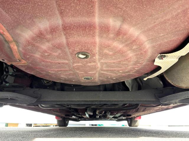 ノート ｅ－パワー　Ｘ　全周囲カメラ　衝突被害軽減システム　禁煙車　ドラレコ　コーナーセンサー　スマートキー　純正１５インチアルミ　車線逸脱警報　オートライト　オートエアコン　Ｂｌｕｅｔｏｏｔｈ　ＣＤ　ＤＶＤ再生　フルセグ（19枚目）