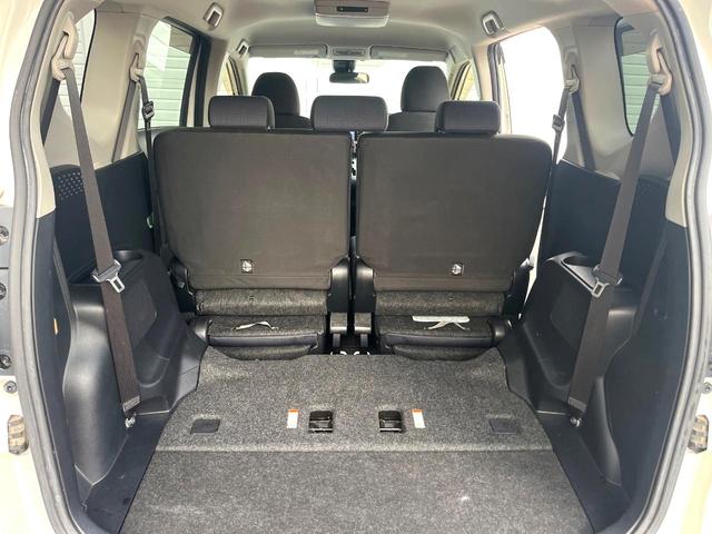 シエンタ Ｇ　両側電動ドア　純正ＳＤナビ　後席モニター　バックカメラ　衝突被害軽減システム　スマートキー　ビルトインＥＴＣ　オートエアコン　Ｂｌｕｅｔｏｏｔｈ　ＤＶＤ再生　フルセグ（10枚目）
