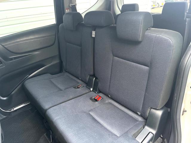 シエンタ Ｇ　両側電動ドア　純正ＳＤナビ　後席モニター　バックカメラ　衝突被害軽減システム　スマートキー　ビルトインＥＴＣ　オートエアコン　Ｂｌｕｅｔｏｏｔｈ　ＤＶＤ再生　フルセグ（44枚目）