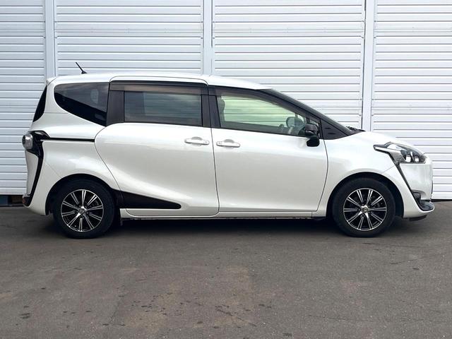 シエンタ Ｇ　両側電動ドア　純正ＳＤナビ　後席モニター　バックカメラ　衝突被害軽減システム　スマートキー　ビルトインＥＴＣ　オートエアコン　Ｂｌｕｅｔｏｏｔｈ　ＤＶＤ再生　フルセグ（53枚目）