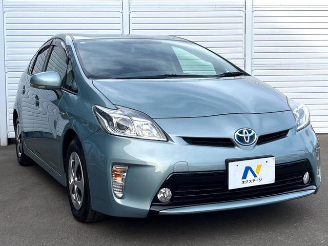 プリウス Ｓ　バックカメラ　スマートキー　ＨＩＤヘッド　ビルトインＥＴＣ　純正１５インチアルミ　オートライト　オートエアコン　Ｂｌｕｅｔｏｏｔｈ　ＣＤ　ＤＶＤ再生　フルセグ（16枚目）