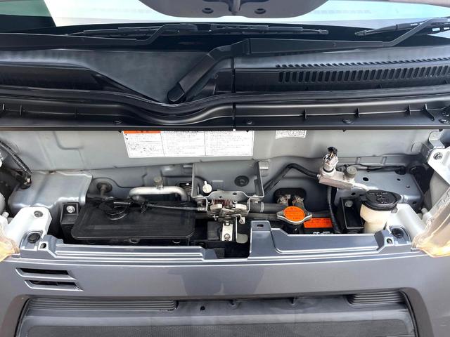 アトレーワゴン カスタムターボＲＳ　ＳＡＩＩＩ　メモリーナビ　衝突被害軽減システム　ＥＴＣ　純正１４インチアルミ　オートエアコン　ＣＤ　ＤＶＤ再生　フルセグ　オートハイビーム　アイドリングストップ（8枚目）