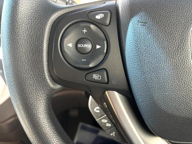 フリード Ｇ・ホンダセンシング　両側電動ドア　純正ＳＤナビ　バックカメラ　衝突被害軽減システム　レーダークルーズ　スマートキー　ＨＩＤヘッド　ナビ連動ＥＴＣ　車線逸脱警報　オートエアコン　Ｂｌｕｅｔｏｏｔｈ　ＣＤ　地デジ（28枚目）