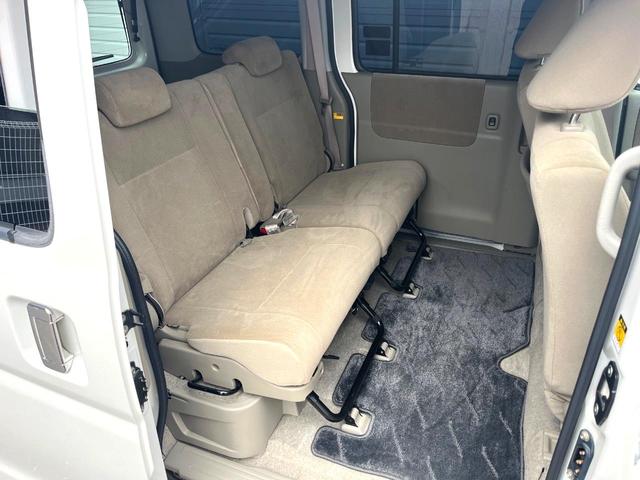 アトレーワゴン カスタムターボＲＳリミテッド　ターボ　電動スライドドア　バックカメラ　ドラレコ　ＨＩＤヘッド　ＥＴＣ　純正１３インチアルミ　オートライト　オートエアコン　Ｂｌｕｅｔｏｏｔｈ　ＣＤ　ＤＶＤ再生　フルセグ（9枚目）