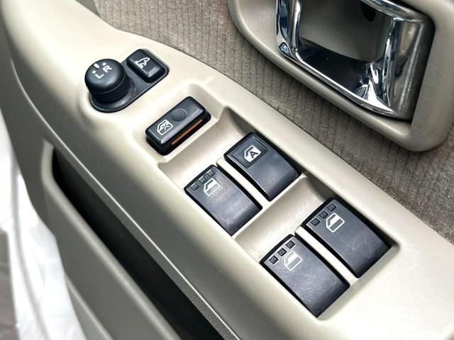 アトレーワゴン カスタムターボＲＳリミテッド　ターボ　電動スライドドア　バックカメラ　ドラレコ　ＨＩＤヘッド　ＥＴＣ　純正１３インチアルミ　オートライト　オートエアコン　Ｂｌｕｅｔｏｏｔｈ　ＣＤ　ＤＶＤ再生　フルセグ（29枚目）