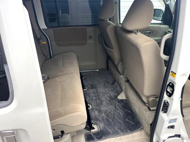 アトレーワゴン カスタムターボＲＳリミテッド　ターボ　電動スライドドア　バックカメラ　ドラレコ　ＨＩＤヘッド　ＥＴＣ　純正１３インチアルミ　オートライト　オートエアコン　Ｂｌｕｅｔｏｏｔｈ　ＣＤ　ＤＶＤ再生　フルセグ（32枚目）