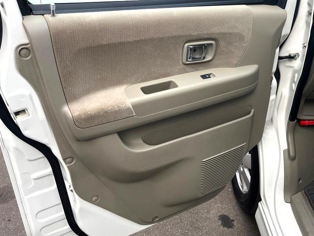 アトレーワゴン カスタムターボＲＳリミテッド　ターボ　電動スライドドア　バックカメラ　ドラレコ　ＨＩＤヘッド　ＥＴＣ　純正１３インチアルミ　オートライト　オートエアコン　Ｂｌｕｅｔｏｏｔｈ　ＣＤ　ＤＶＤ再生　フルセグ（39枚目）