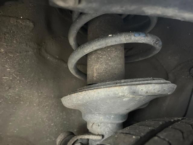 エブリイワゴン ＰＺターボ　電動スライドドア　衝突被害軽減システム　スマートキー　ＨＩＤヘッド　ＥＴＣ　純正１４インチアルミ　オートエアコン　ＣＤ　ＤＶＤ再生　フルセグ（20枚目）