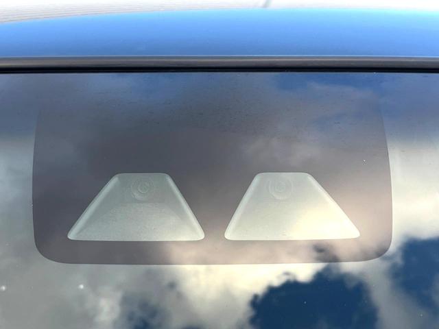 ムーヴ カスタム　Ｘリミテッド　ＳＡＩＩＩ　純正ＳＤナビ　全周囲カメラ　シートヒーター　コーナーセンサー　スマートキー　ＬＥＤヘッド　純正１５インチアルミ　オートハイビーム　オートライト　オートエアコン　Ｂｌｕｅｔｏｏｔｈ　ＤＶＤ再生（3枚目）