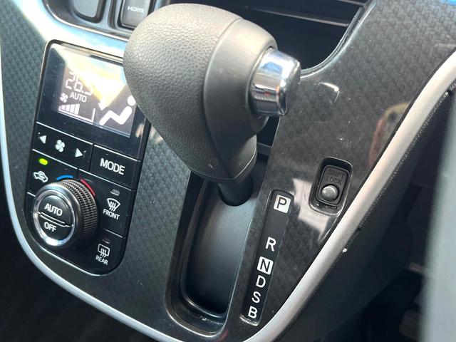 ムーヴ カスタム　Ｘリミテッド　ＳＡＩＩＩ　純正ＳＤナビ　全周囲カメラ　シートヒーター　コーナーセンサー　スマートキー　ＬＥＤヘッド　純正１５インチアルミ　オートハイビーム　オートライト　オートエアコン　Ｂｌｕｅｔｏｏｔｈ　ＤＶＤ再生（25枚目）