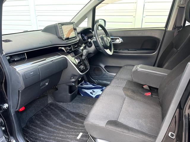 ムーヴ カスタム　Ｘリミテッド　ＳＡＩＩＩ　純正ＳＤナビ　全周囲カメラ　シートヒーター　コーナーセンサー　スマートキー　ＬＥＤヘッド　純正１５インチアルミ　オートハイビーム　オートライト　オートエアコン　Ｂｌｕｅｔｏｏｔｈ　ＤＶＤ再生（37枚目）