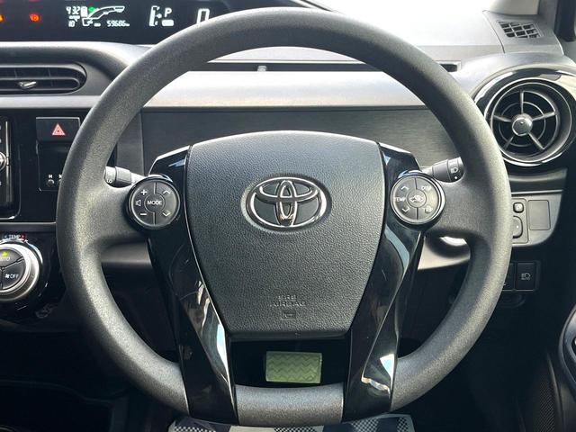 アクア Sスタイルブラック バックカメラ 衝突被害軽減システム スマートキー LEDヘッド HIDヘッド ビルトインETC オートハイビーム 車線逸脱警報 オートライト オートエアコン Bluetooth CD DVD再生(11枚目)