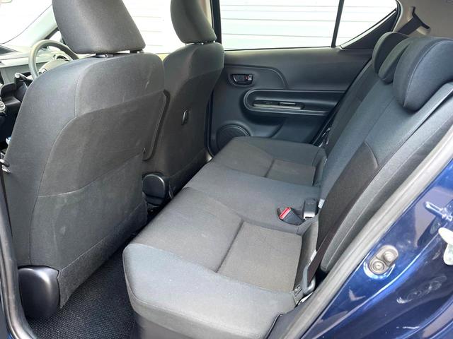 アクア Sスタイルブラック バックカメラ 衝突被害軽減システム スマートキー LEDヘッド HIDヘッド ビルトインETC オートハイビーム 車線逸脱警報 オートライト オートエアコン Bluetooth CD DVD再生(41枚目)