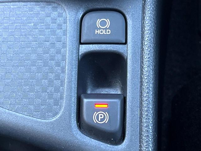 ヤリスクロス ハイブリッドＺ　全周囲カメラ　衝突被害軽減システム　レーダークルーズ　禁煙車　パワーシート　ドラレコ　スマートキー　ＬＥＤヘッド　ビルトインＥＴＣ　純正１８インチアルミ　オートハイビーム　車線逸脱警報　オートライト（27枚目）